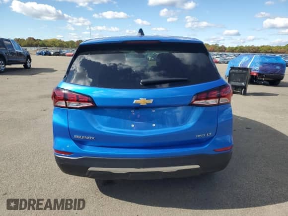 2024 Chevrolet Equinox LT with VIN 3GNAXUEG5RS242647, listed as a Copart auction lot 82704955 with 5,998 mi miles and Salvage title. Bid and sale history available at DreamBid. Image 6.