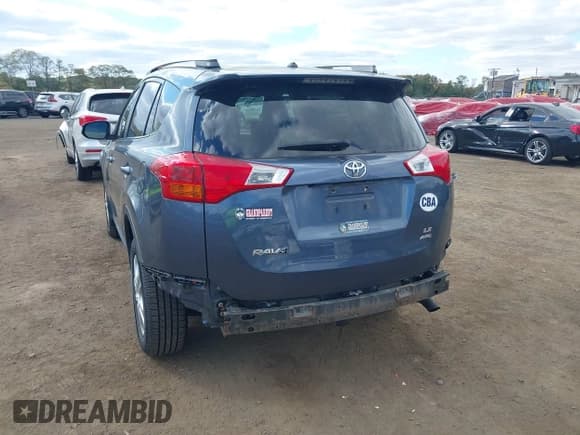 ✅ 2013 Toyota RAV4 LE • VIN: 2T3BFREV9DW037534 • Lot: 43415194. Wystawiony na IAAI z przebiegiem 68 099 mil. Bezpłatny archiwum sprzedaży aukcyjnych z USA i szczegółowy raport historii pojazdu na DreamBid. Zdjęcie 17.