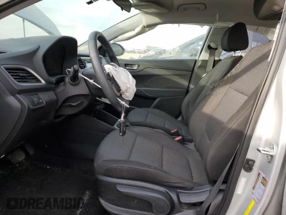 ✅ 2022 Hyundai Accent SE • VIN: 3KPC24A66NE154731 • Лот: 44031755. Опубликован ранее на Copart с пробегом 33 695 миль. Бесплатный доступ к архиву аукционных продаж из США и подробный отчёт об истории автомобиля на DreamBid. Изображение 7.