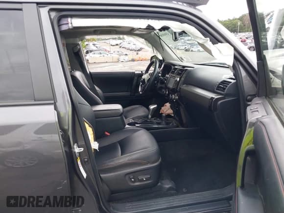 ✅ 2019 Toyota 4Runner SR5 • VIN: JTEBU5JR7K5666457 • Лот: 43005099. Опубликован ранее на IAAI с пробегом 56 199 миль. Бесплатный доступ к архиву аукционных продаж из США и подробный отчёт об истории автомобиля на DreamBid. Изображение 5.