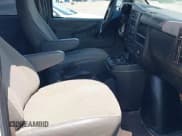 ✅ 2020 Chevrolet Express Passenger LT • VIN: 1GAZGPFG7L1228603 • Lot: 42917657. Listed on IAAI with 54,144 mi. Free auction sales archive from the USA and detailed vehicle history report at DreamBid. Image 4.