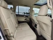 ✅ 2014 Lexus GX 460 Luxury • VIN: JTJJM7FX6E5064069 • Lot: 84191045. Wystawiony na Copart z przebiegiem 153 639 mil. Bezpłatny archiwum sprzedaży aukcyjnych z USA i szczegółowy raport historii pojazdu na DreamBid. Zdjęcie 11.