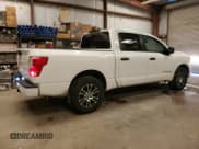 ✅ 2022 Nissan Titan SV • VIN: 1N6AA1EE4NN106891 • Lot: 75645424. Wystawiony na Copart z przebiegiem 46 660 mil. Bezpłatny archiwum sprzedaży aukcyjnych z USA i szczegółowy raport historii pojazdu na DreamBid. Zdjęcie 3.