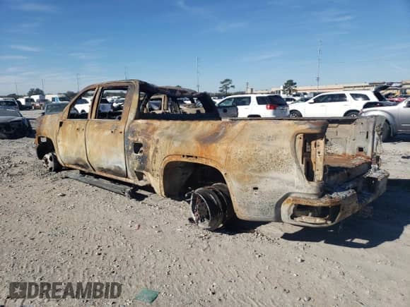 2022 Chevrolet Silverado 3500HD High Country with VIN 1GC4YVEY1NF313200, listed as a Copart auction lot 80905254 with Not provided miles and Salvage title. Bid and sale history available at DreamBid. Image 2.