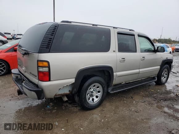 ✅ 2004 Chevrolet Suburban LT • VIN: 1GNFK16Z74J100054 • Лот: 78371154. Опубликован ранее на Copart с пробегом Не указан. Бесплатный доступ к архиву аукционных продаж из США и подробный отчёт об истории автомобиля на DreamBid. Изображение 3.