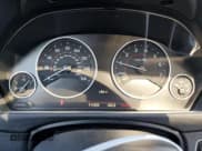 ✅ 2015 BMW 4 Series 435i xDrive • VIN: WBA3R5C54FK372328 • Лот: 92650915. Опубликован ранее на Copart с пробегом 111 025 миль. Бесплатный доступ к архиву аукционных продаж из США и подробный отчёт об истории автомобиля на DreamBid. Изображение 9.