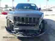 2023 Jeep Grand Cherokee Altitude z VIN 1C4RJHAG7PC545975, wystawiony jako IAAI lot #42183342 z przebiegiem 21 836 mil mil oraz . Historia ofert i sprzedaży dostępna na DreamBid. Obrazek 13.