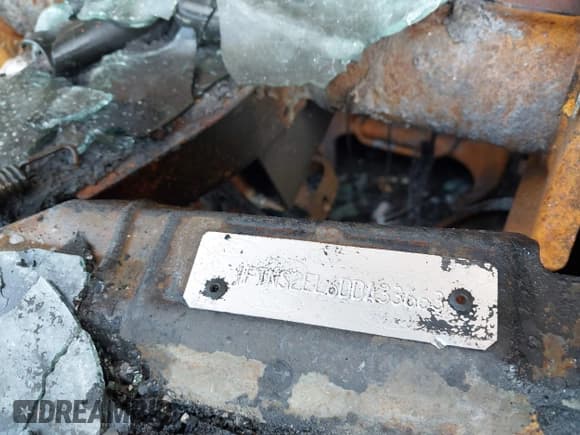 ✅ 2013 Ford Econoline Cargo Commercial • VIN: 1FTNS2EL6DDA33663 • Лот: 42674528. Опубликован ранее на IAAI с пробегом Не указан. Бесплатный доступ к архиву аукционных продаж из США и подробный отчёт об истории автомобиля на DreamBid. Изображение 9.