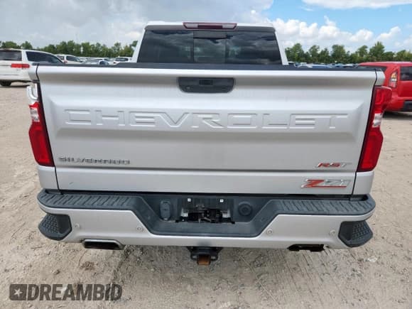✅ 2020 Chevrolet Silverado 1500 RST • VIN: 3GCUYEED1LG327171 • Lot: 81373855. Listed on Copart with 86,544 mi. Free auction sales archive from the USA and detailed vehicle history report at DreamBid. Image 6.