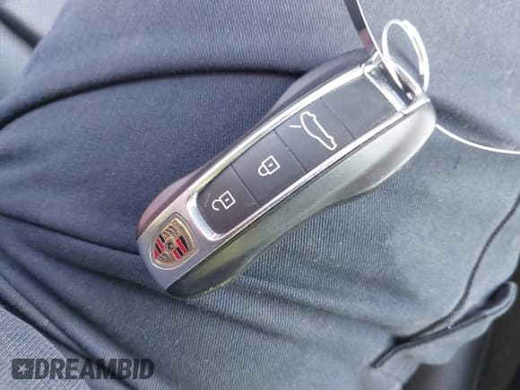 ✅ 2020 Porsche Panamera • VIN: WP0AA2A72LL102430 • Lot: 41729836. Listed on IAAI with 53,552 mi. Free auction sales archive from the USA and detailed vehicle history report at DreamBid. Image 11.