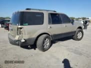 ✅ 2007 Ford Expedition XLT • VIN: 1FMFU15577LA70687 • Lot: 94060045. Listed on Copart with 327,033 mi. Free auction sales archive from the USA and detailed vehicle history report at DreamBid. Image 3.