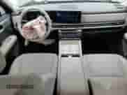 2024 Hyundai Santa Fe SEL z VIN 5NMP24GLXRH023167, wystawiony jako Copart lot #42178195 z przebiegiem 18 410 mil mil oraz Szkoda całkowita • Salvage title. Historia ofert i sprzedaży dostępna na DreamBid. Obrazek 8.