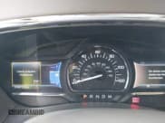 ✅ 2015 Lincoln Navigator • VIN: 5LMJJ2JT4FEJ12021 • Lot: 41880471. Wystawiony na IAAI z przebiegiem 104 979 mil. Bezpłatny archiwum sprzedaży aukcyjnych z USA i szczegółowy raport historii pojazdu na DreamBid. Zdjęcie 7.