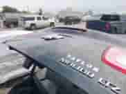 2016 Chevrolet Malibu LTZ z VIN 1G11E5SAXGU120067, wystawiony jako IAAI lot #43451120 z przebiegiem 124 552 mil mil oraz . Historia ofert i sprzedaży dostępna na DreamBid. Obrazek 19.