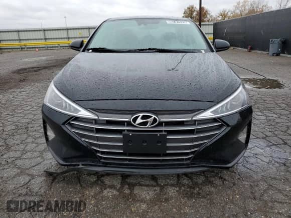 2020 Hyundai Elantra SE z VIN KMHD74LF0LU965079, wystawiony jako Copart lot #90737525 z przebiegiem 125 870 mil mil oraz Czysty tytuł • Clean title. Historia ofert i sprzedaży dostępna na DreamBid. Obrazek 5.