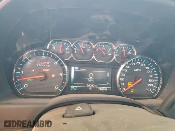 ✅ 2016 Chevrolet Silverado 2500HD LT • VIN: 1GC1KVEG6GF246432 • Lot: 62862335. Wystawiony na Copart z przebiegiem 138 060 mil. Bezpłatny archiwum sprzedaży aukcyjnych z USA i szczegółowy raport historii pojazdu na DreamBid. Zdjęcie 9.