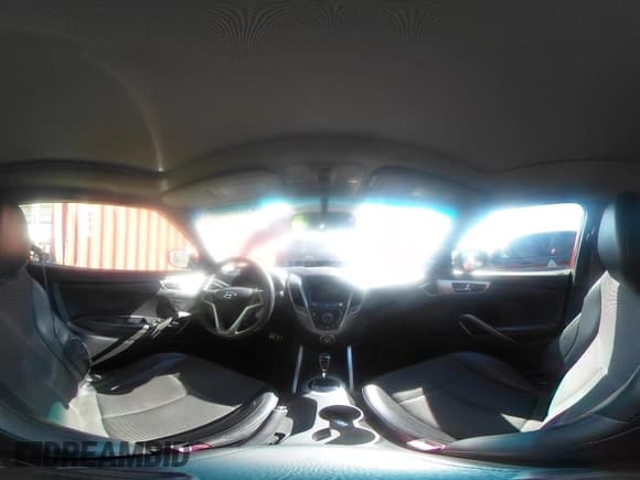 ✅ 2013 Hyundai Veloster w/Black Int • VIN: KMHTC6AD1DU118187 • Лот: 43417935. Опубликован ранее на IAAI с пробегом 125 169 миль. Бесплатный доступ к архиву аукционных продаж из США и подробный отчёт об истории автомобиля на DreamBid. Изображение 18.