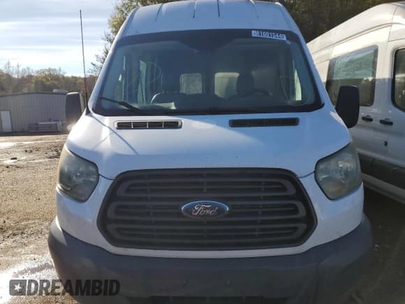 ✅ 2015 Ford Transit Cargo • VIN: 1FTNR2XG5FKA25581 • Lot: 81601544. Listed on Copart with 174,628 mi. Free auction sales archive from the USA and detailed vehicle history report at DreamBid. Image 5.