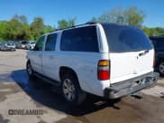 ✅ 2005 GMC Yukon XL SLT • VIN: 3GKFK16Z45G185516 • Lot: 42128128. Listed on IAAI with 245,919 mi. Free auction sales archive from the USA and detailed vehicle history report at DreamBid. Image 3.