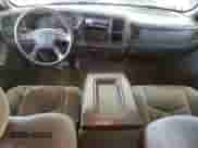 ✅ 2005 Chevrolet Silverado 1500 Z71 • VIN: 1GCEK19B75E118289 • Lot: 72653704. Wystawiony na Copart z przebiegiem 332 872 mil mil. Skorzystaj z bezpłatnego archiwum sprzedaży aukcyjnych z USA i zobacz szczegółowy raport historii pojazdu na DreamBid. Zdjęcie 8.