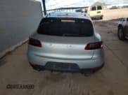 ✅ 2017 Porsche Macan • VIN: WP1AA2A57HLB01486 • Лот: 90096295. Опубликован ранее на Copart с пробегом 127 544 миль. Бесплатный доступ к архиву аукционных продаж из США и подробный отчёт об истории автомобиля на DreamBid. Изображение 6.