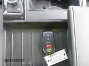 ✅ 2023 Toyota Tundra SR5 • VIN: 5TFLA5EC2PX019015 • Lot: 41449608. Wystawiony na IAAI z przebiegiem 21 944 mil. Bezpłatny archiwum sprzedaży aukcyjnych z USA i szczegółowy raport historii pojazdu na DreamBid. Zdjęcie 11.