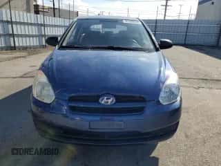 2009 Hyundai Accent Auto GS z VIN KMHCM36C89U111031, wystawiony jako Copart lot #81388534 z przebiegiem 55 323 mil mil oraz Szkoda całkowita • Salvage title. Historia ofert i sprzedaży dostępna na DreamBid. Obrazek 5.