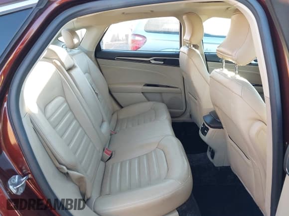 ✅ 2016 Ford Fusion SE • VIN: 3FA6P0H98GR246836 • Лот: 43840883. Опубликован ранее на IAAI с пробегом 94 303 миль. Бесплатный доступ к архиву аукционных продаж из США и подробный отчёт об истории автомобиля на DreamBid. Изображение 8.