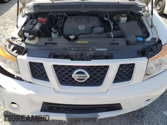 ✅ 2015 Nissan Armada Platinum • VIN: 5N1AA0ND3FN623035 • Lot: 71530255. Wystawiony na Copart z przebiegiem 101 670 mil. Bezpłatny archiwum sprzedaży aukcyjnych z USA i szczegółowy raport historii pojazdu na DreamBid. Zdjęcie 12.