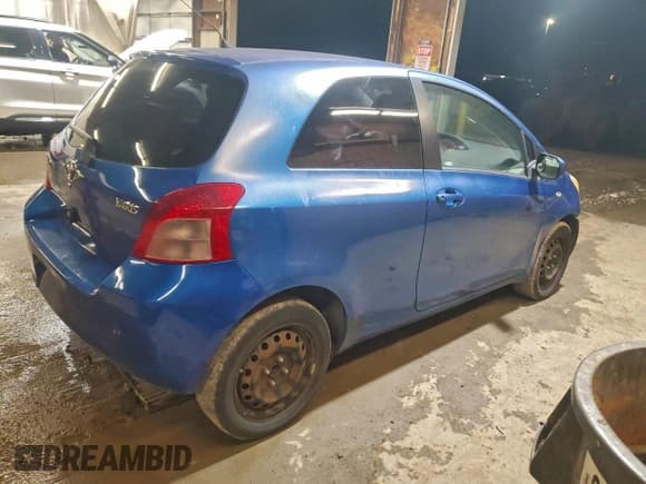 ✅ 2008 Toyota Yaris • VIN: JTDJT923985188703 • Lot: 93898955. Wystawiony na Copart z przebiegiem 177 171 mil. Bezpłatny archiwum sprzedaży aukcyjnych z USA i szczegółowy raport historii pojazdu na DreamBid. Zdjęcie 3.