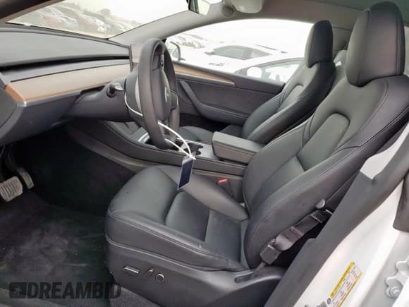 ✅ 2023 Tesla Model Y Long Range • VIN: 7SAYGDEE6PA123551 • Lot: 56676005. Wystawiony na Copart z przebiegiem 24 033 mil. Bezpłatny archiwum sprzedaży aukcyjnych z USA i szczegółowy raport historii pojazdu na DreamBid. Zdjęcie 7.