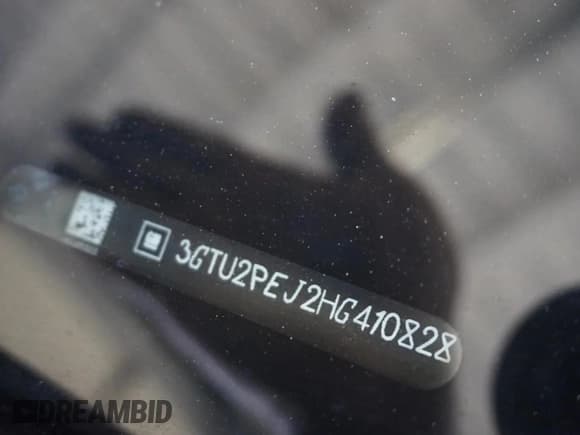 ✅ 2017 GMC Sierra 1500 Denali • VIN: 3GTU2PEJ2HG410828 • Lot: 50067345. Wystawiony na Copart z przebiegiem 124 361 mil. Bezpłatny archiwum sprzedaży aukcyjnych z USA i szczegółowy raport historii pojazdu na DreamBid. Zdjęcie 10.