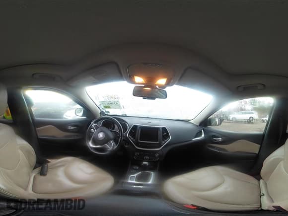 ✅ 2016 Jeep Cherokee Limited • VIN: 1C4PJMDS4GW102259 • Lot: 43564127. Wystawiony na IAAI z przebiegiem 90 496 mil. Bezpłatny archiwum sprzedaży aukcyjnych z USA i szczegółowy raport historii pojazdu na DreamBid. Zdjęcie 18.