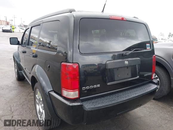 ✅ 2011 Dodge Nitro Heat • VIN: 1D4PT4GK8BW519885 • Lot: 43452582. Wystawiony na IAAI z przebiegiem 178 296 mil. Bezpłatny archiwum sprzedaży aukcyjnych z USA i szczegółowy raport historii pojazdu na DreamBid. Zdjęcie 3.