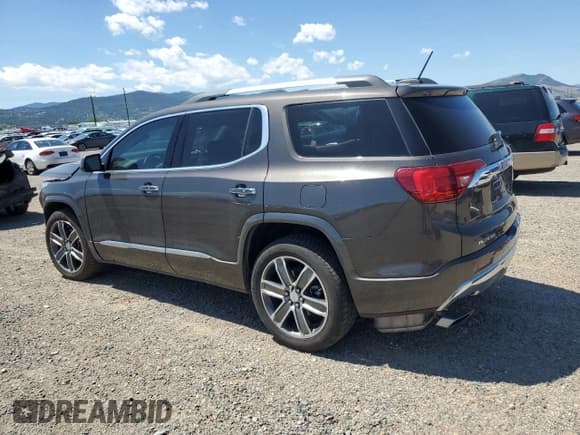 ✅ 2019 GMC Acadia Denali • VIN: 1GKKNXLS1KZ174226 • Лот: 62737805. Опубликован ранее на Copart с пробегом 49 536 миль. Бесплатный доступ к архиву аукционных продаж из США и подробный отчёт об истории автомобиля на DreamBid. Изображение 2.