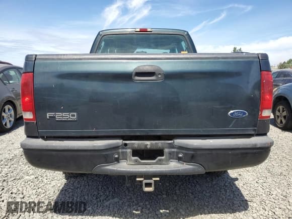 ✅ 2004 Ford F-250 XL • VIN: 1FTNW21L04ED03698 • Lot: 66954265. Wystawiony na Copart z przebiegiem 136 622 mil. Bezpłatny archiwum sprzedaży aukcyjnych z USA i szczegółowy raport historii pojazdu na DreamBid. Zdjęcie 6.