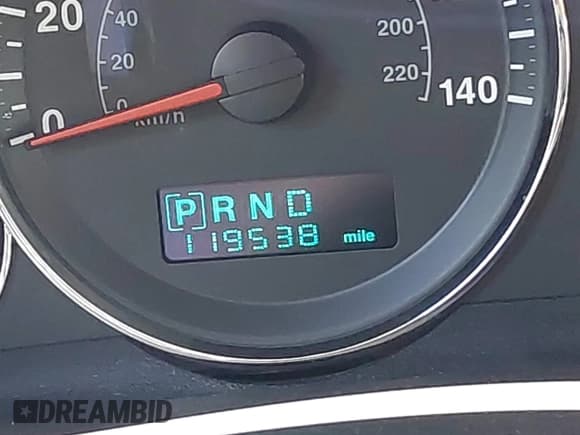 ✅ 2007 Jeep Commander Limited • VIN: 1J8HG58277C657056 • Lot: 43490802. Wystawiony na IAAI z przebiegiem 119 538 mil. Bezpłatny archiwum sprzedaży aukcyjnych z USA i szczegółowy raport historii pojazdu na DreamBid. Zdjęcie 15.