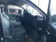 ✅ 2017 Chevrolet Silverado 2500HD LT • VIN: 1GC1KVEY7HF120235 • Lot: 42770202. Wystawiony na IAAI z przebiegiem 110 417 mil. Bezpłatny archiwum sprzedaży aukcyjnych z USA i szczegółowy raport historii pojazdu na DreamBid. Zdjęcie 5.