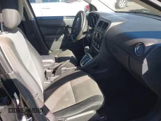 ✅ 2010 Dodge Caliber SXT • VIN: 1B3CB4HAXAD532248 • Лот: 43521429. Опубликован ранее на IAAI с пробегом Не указан. Бесплатный доступ к архиву аукционных продаж из США и подробный отчёт об истории автомобиля на DreamBid. Изображение 5.