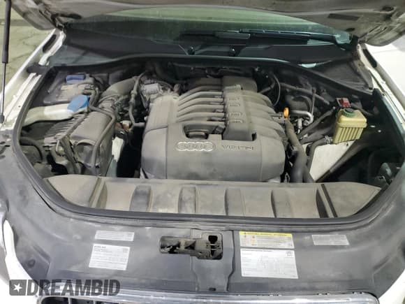 ✅ 2010 Audi Q7 Premium Plus • VIN: WA1LYAFE5AD007013 • Lot: 82365914. Listed on Copart with 218,321 mi. Free auction sales archive from the USA and detailed vehicle history report at DreamBid. Image 12.