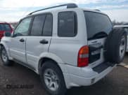 ✅ 2001 Suzuki Grand Vitara JLX • VIN: JS3TD62V114157738 • Lot: 41721813. Wystawiony na IAAI z przebiegiem 134 661 mil. Bezpłatny archiwum sprzedaży aukcyjnych z USA i szczegółowy raport historii pojazdu na DreamBid. Zdjęcie 3.