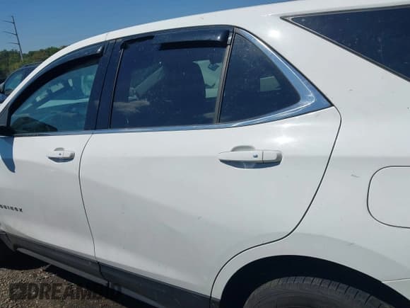 ✅ 2019 Chevrolet Equinox LT • VIN: 3GNAXUEV2KL197410 • Lot: 43131703. Wystawiony na IAAI z przebiegiem 115 594 mil. Bezpłatny archiwum sprzedaży aukcyjnych z USA i szczegółowy raport historii pojazdu na DreamBid. Zdjęcie 14.