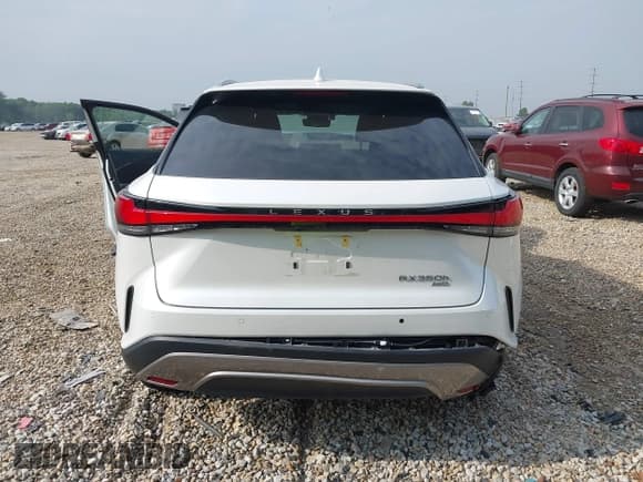 ✅ 2024 Lexus RX 350h • VIN: 2T2BBMCA9RC025394 • Лот: 42481956. Опубликован ранее на IAAI с пробегом 13 910 миль. Бесплатный доступ к архиву аукционных продаж из США и подробный отчёт об истории автомобиля на DreamBid. Изображение 17.