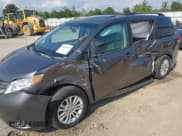 ✅ 2011 Toyota Sienna XLE AAS • VIN: 5TDYK3DC5BS028346 • Lot: 43253975. Listed on IAAI with 203,087 mi. Free auction sales archive from the USA and detailed vehicle history report at DreamBid. Image 6.