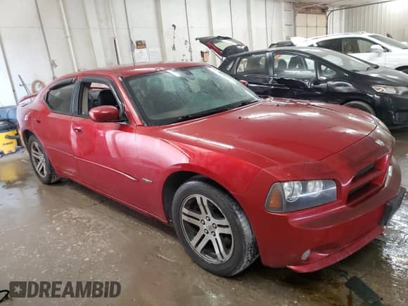 2006 Dodge Charger R/T с VIN 2B3LA53H26H400916, выставлен на аукционе Copart как лот 80263994 с пробегом 132 000 миль миль и Списание • Salvage title. История ставок и продаж доступна на DreamBid. Изображение 4.
