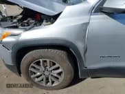 ✅ 2019 GMC Acadia SLE • VIN: 1GKKNSLS1KZ140788 • Lot: 41636885. Listed on IAAI with 175,988 mi. Free auction sales archive from the USA and detailed vehicle history report at DreamBid. Image 20.