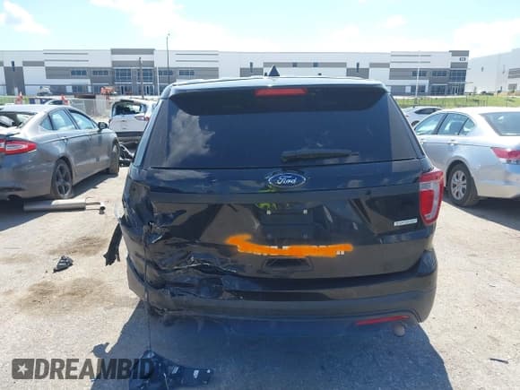 ✅ 2017 Ford Police Interceptor Utility • VIN: 1FM5K8AT8HGE30624 • Лот: 43297081. Опубликован ранее на IAAI с пробегом 149 664 миль. Бесплатный доступ к архиву аукционных продаж из США и подробный отчёт об истории автомобиля на DreamBid. Изображение 16.