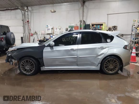 ✅ 2013 Subaru WRX WRX • VIN: JF1GR7E61DG853648 • Lot: 41689799. Wystawiony na IAAI z przebiegiem 124 193 mil. Bezpłatny archiwum sprzedaży aukcyjnych z USA i szczegółowy raport historii pojazdu na DreamBid. Zdjęcie 14.