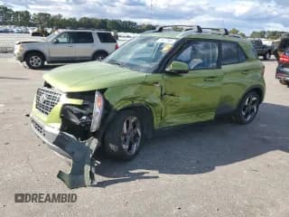 ✅ 2021 Hyundai Venue SEL • VIN: KMHRC8A39MU073092 • Lot: 76477964. Listed on Copart with 99,327 mi. Free auction sales archive from the USA and detailed vehicle history report at DreamBid. Image 1.