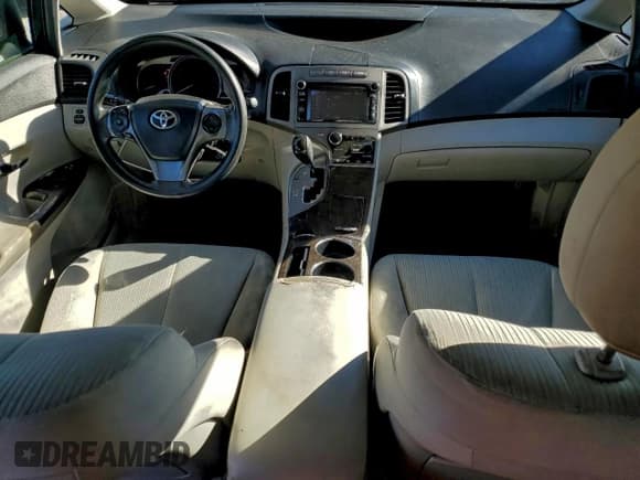 ✅ 2013 Toyota Venza LE • VIN: 4T3ZA3BB3DU068122 • Lot: 96185335. Listed on Copart with 243,191 mi. Free auction sales archive from the USA and detailed vehicle history report at DreamBid. Image 8.